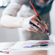 障がい者アーティストを紹介してほしい